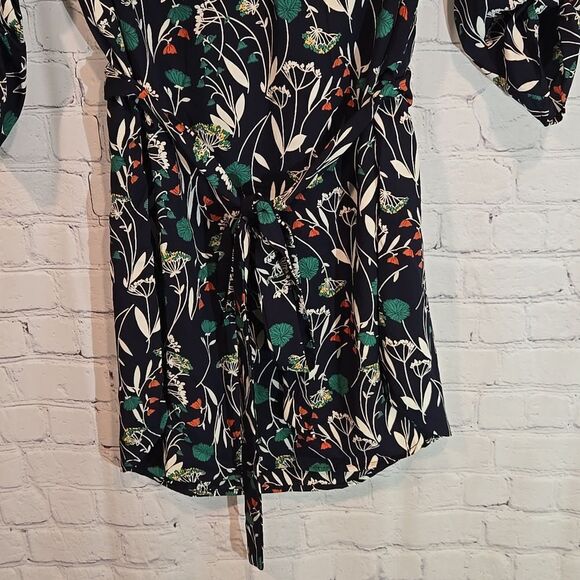 Jessy B navy blue floral tunic top size XS - Picture 3 of 7